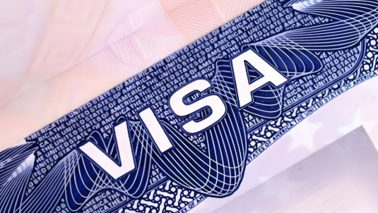 美国：暂停对75个国家的所有签证
